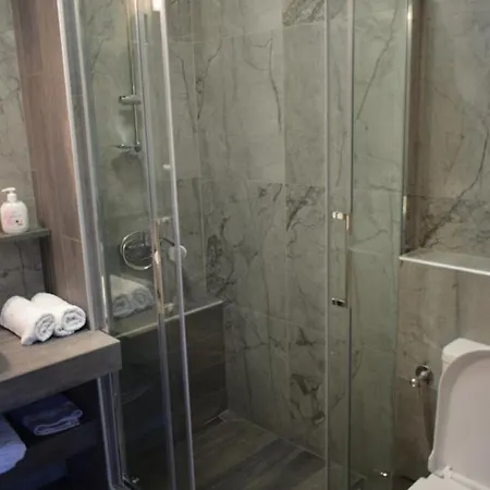 Lägenhet House Evristhenis 2 *