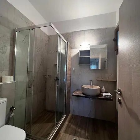 Apartment House Evristhenis 2