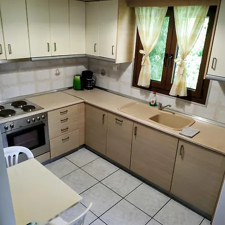 House Evristhenis 2 Apartment