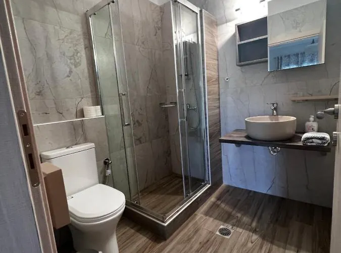 House Evristhenis 2 Торони