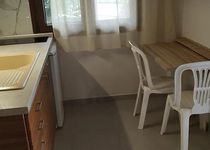 House Evristhenis 2 * Торони