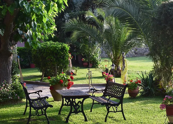 House Evristhenis 2 Торони